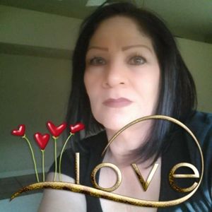 Meet your Posher, Marisa